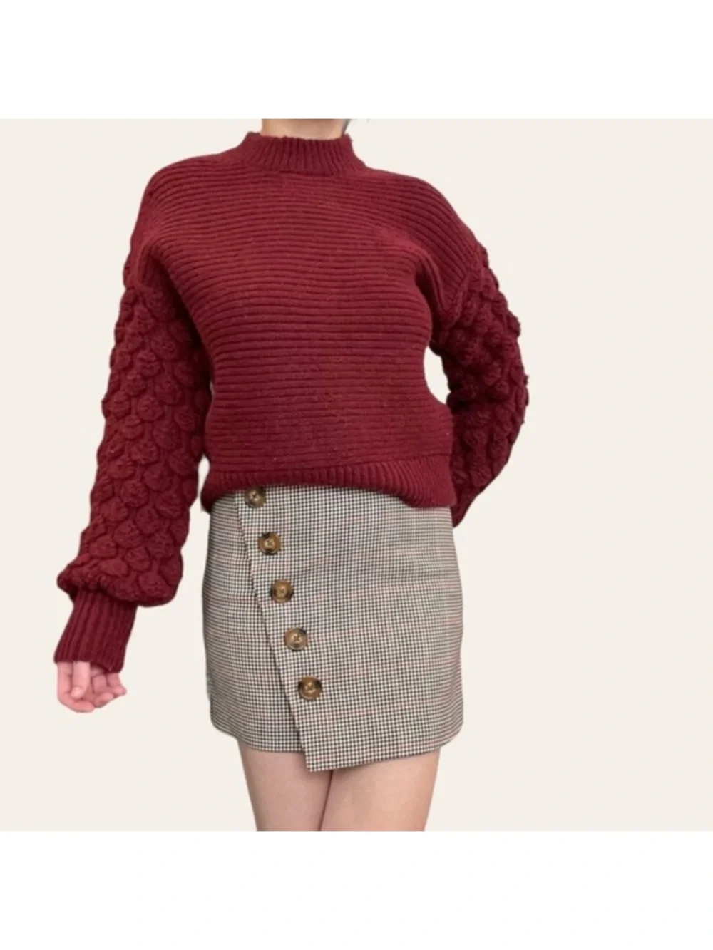 Button-Front Houndstooth Mini Skirt in Taupe